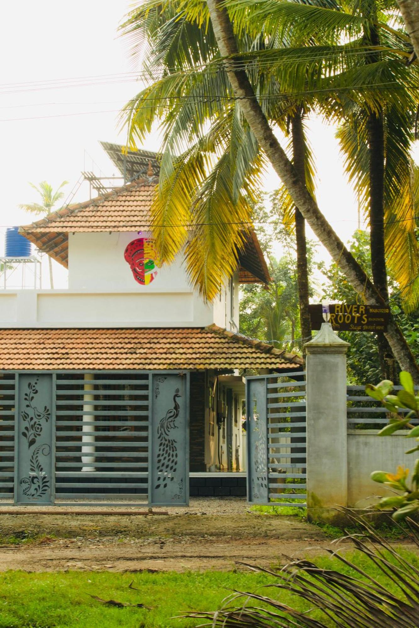 Riverrootsstays Mundrothuruth Exterior photo